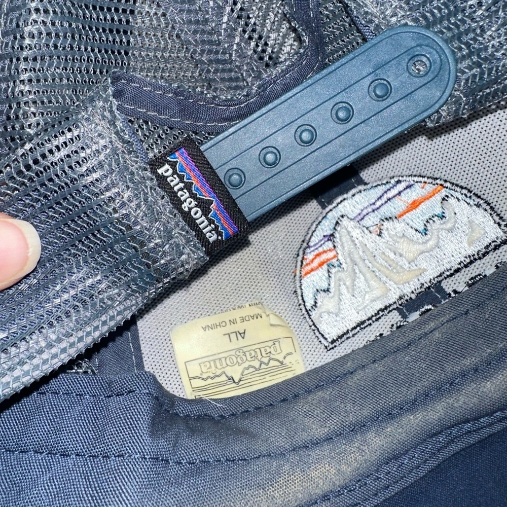 Patagonia Hat Cap Snapback Trucker Blue Fitz Roy Scope LoPro Outdoor Hiking - Picture 3 of 4